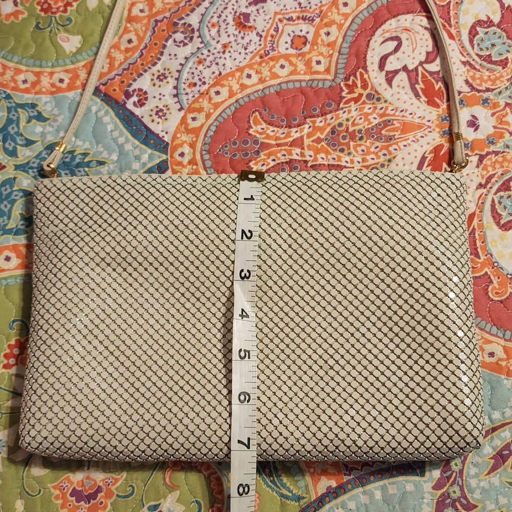 Whiting & Davis Off White Cream Slinky Metal Mesh Crossbody - Picture 5 of 8